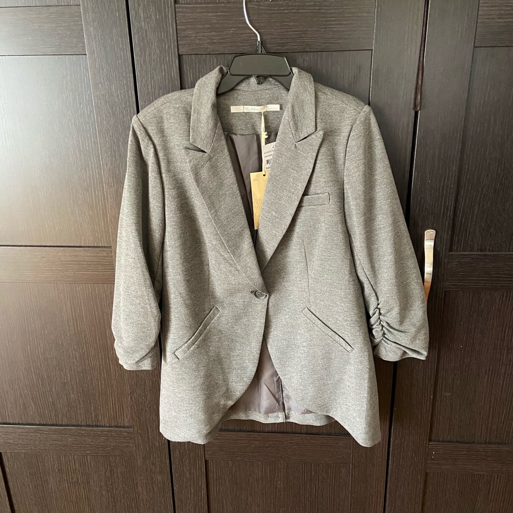 Gibson blazer used a couple of times, no tag anymore, great condition